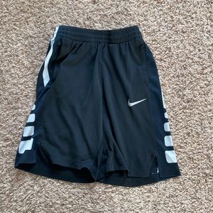 Nike Elite Shorts
